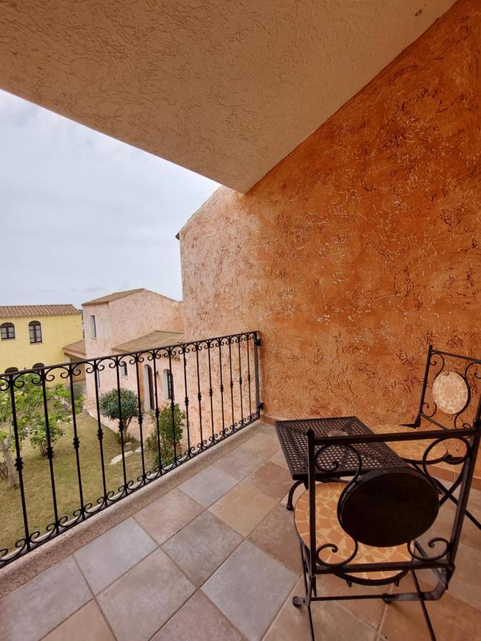 Hotel La Corte Rosada Villasimius Bagian luar foto