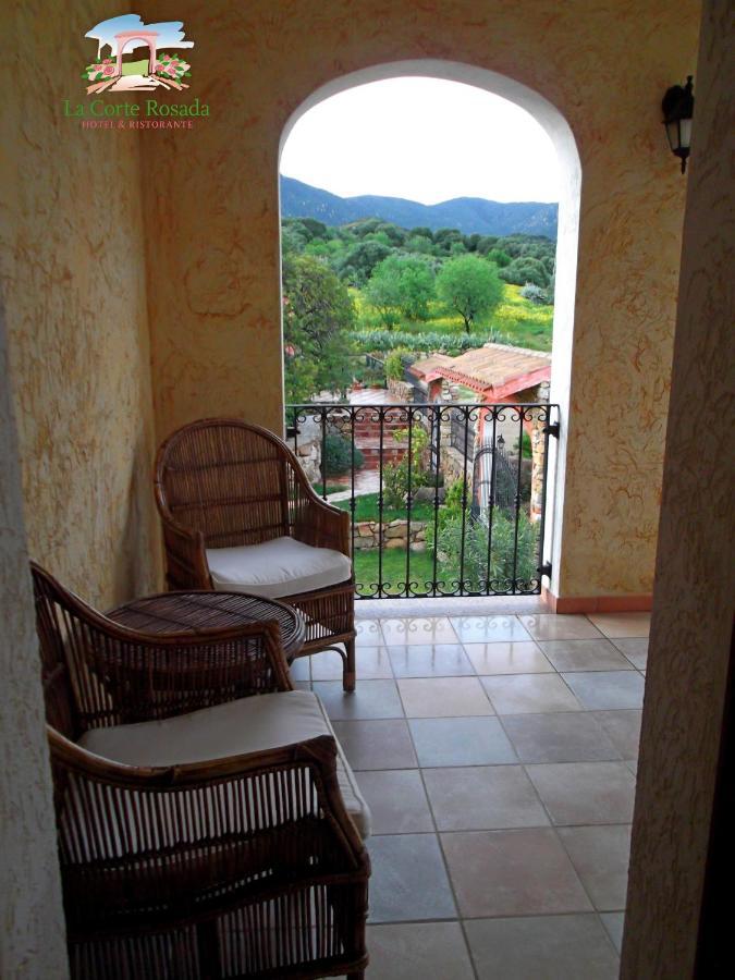 Hotel La Corte Rosada Villasimius Bagian luar foto